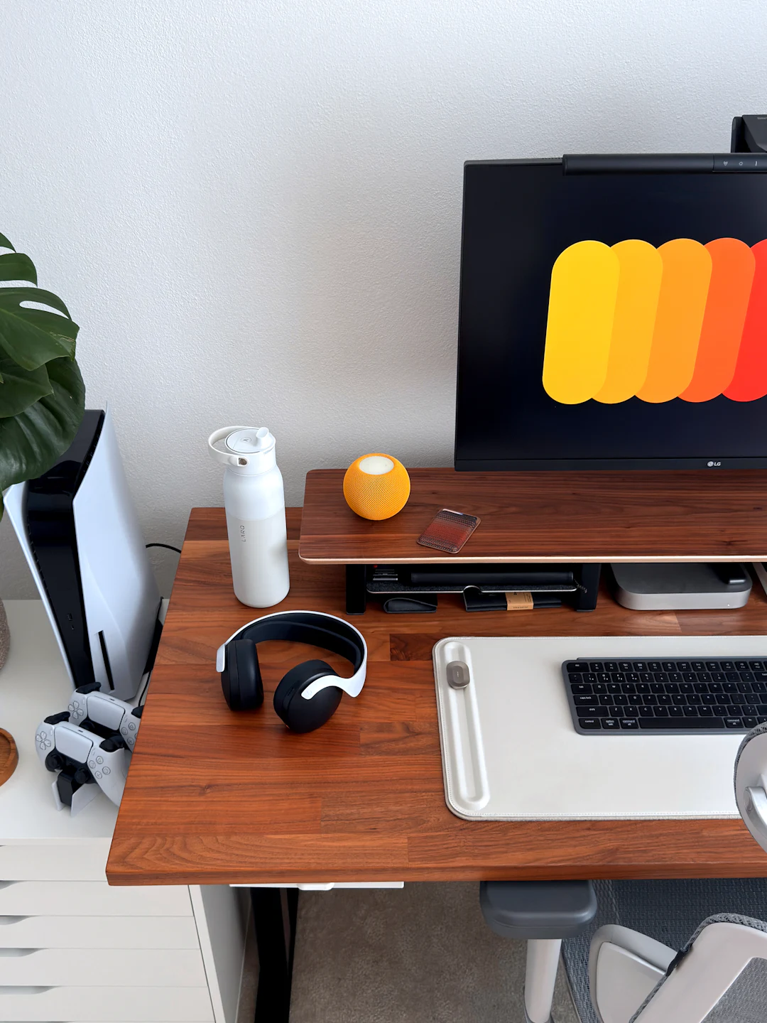 Minimal technology desk setup for orderly classroom inspiration